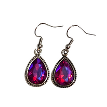 Load image into Gallery viewer, Bridget Earrings