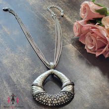 Load image into Gallery viewer, Gorgeous