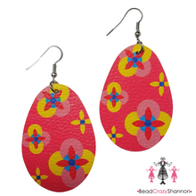 Load image into Gallery viewer, Eggcellent Earrings