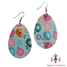 Load image into Gallery viewer, Eggcellent Earrings