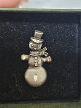 Load image into Gallery viewer, Snowman Pin (Vintage - Diamond   Cut)
